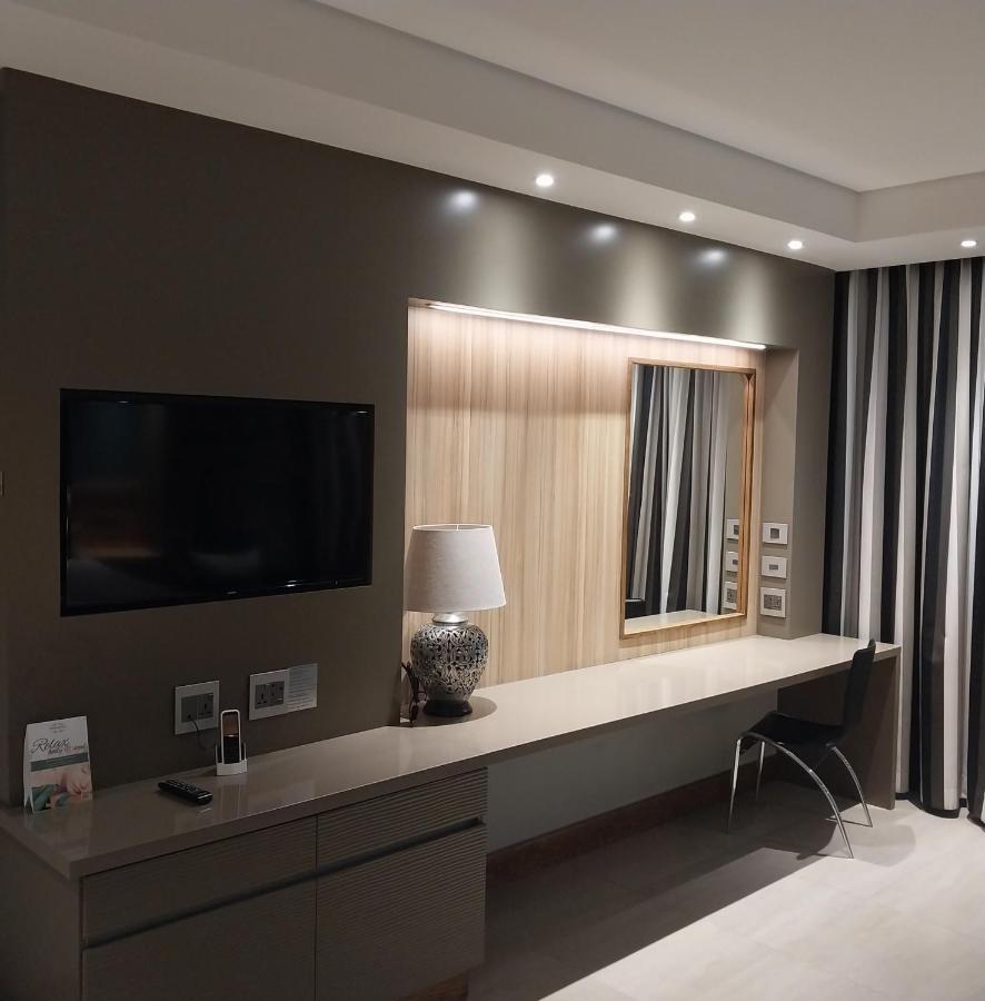 Kupferquelle Resort Цумеб Екстериор снимка